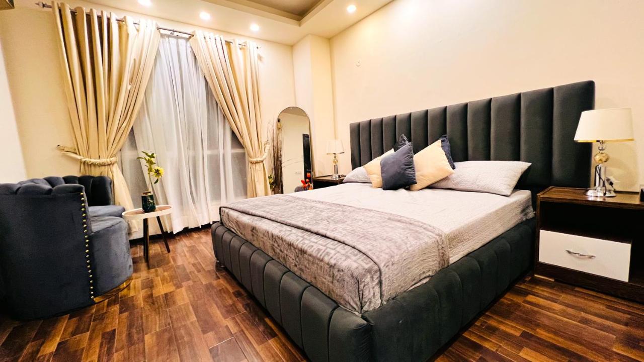 דירות איסלמאבד Sky Heights Luxury Apart Facing Centaurus מראה חיצוני תמונה